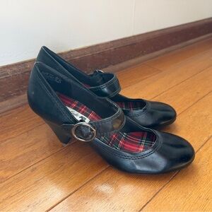 American Eagle Black Mary Jane Heels Women’s Size 9 Faux Leather Shoes Buckle